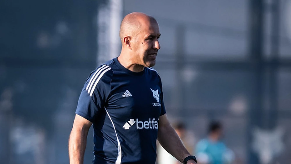 Cruzeiro não ficou parado e contratou atacante driblador para Jardim