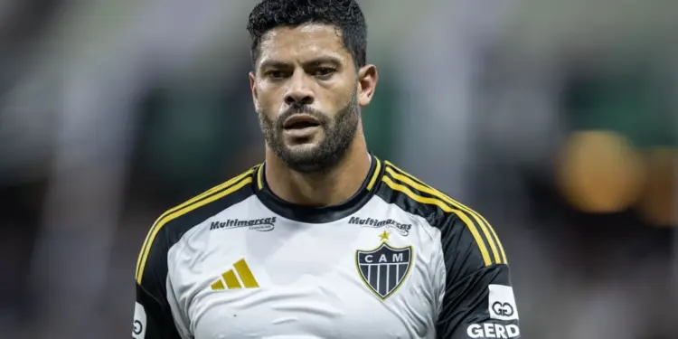 Hulk pode encerrar longo ciclo no Atlético-MG logo após Brasileirão voltar