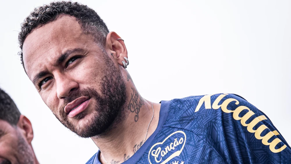 Neymar recebe aviso prévio e chance do Santos cair assusta ao craque