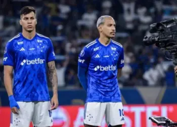 Treinador surpreende e pode deixar Kaio Jorge e Matheus Pereira de fora do próximo jogo