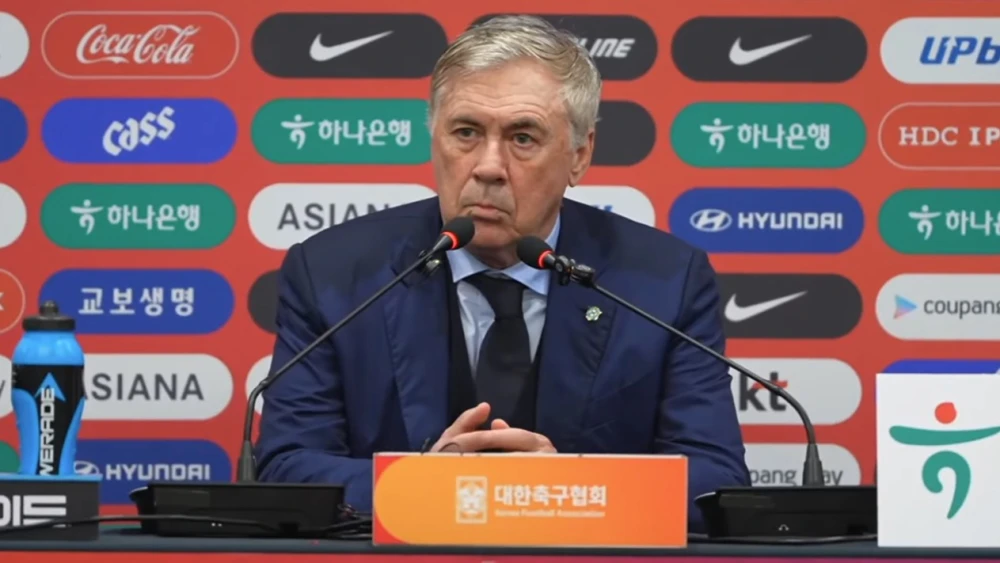Brasileiros lamentam saída precoce de Ancelotti da Seleção Brasileira