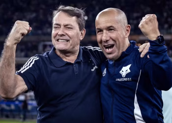 Leonardo Jardim bate o martelo e decide encerrar ciclo no Cruzeiro em 2026