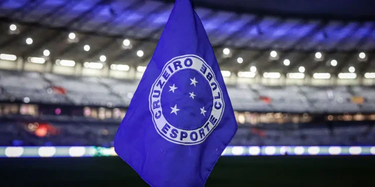 Técnico do Cruzeiro não esconde nada e comemora e muito renovação de meia