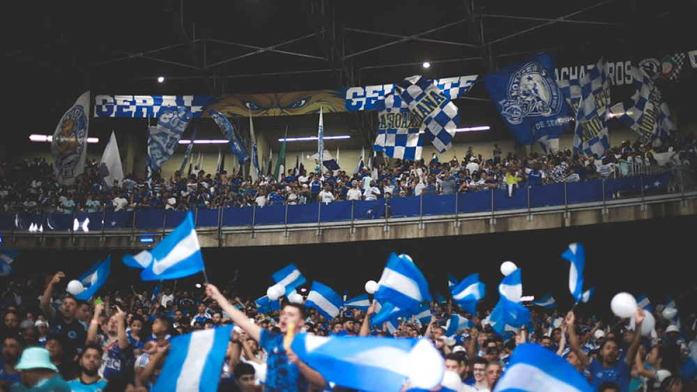 Fred assina com o Cruzeiro e assume função de diretor na Raposa