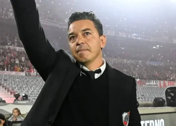 Marcelo Gallardo disse SIM e assinou para treinar maior rival do Cruzeiro