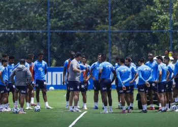 Treinador pediu demissão do Bahia e assinou com clube de São Paulo