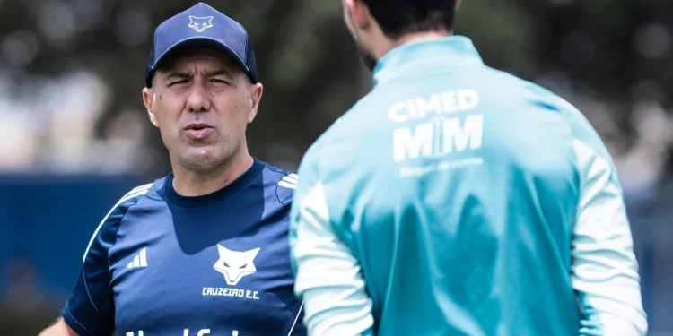 Fifa faz valer regulamento e Cruzeiro ainda pode ganhar reforço para reta final da temporada