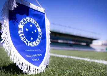 Cruzeiro pagou mixaria e contratou um gringo pronto para fazer história no clube