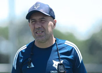 Leonardo Jardim encerra ciclo no Cruzeiro antes mesmo do ano acabar