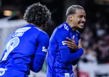 Substituto de Matheus Pereira não fica onde está e Cruzeiro comunica saída