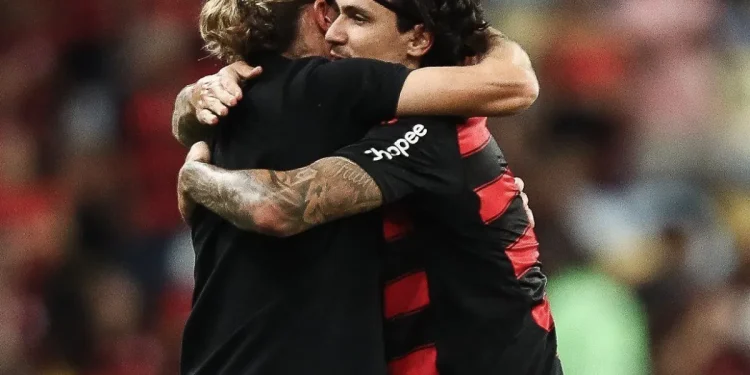 Por R$ 92 milhões, Pedro se despede de Filipe Luís e dá adeus ao Flamengo