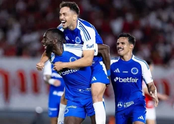 Ajudou ao Cruzeiro o quanto pôde, deixou o clube e agora vai assinar com o São Paulo