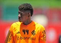 Cruzeiro volta atrás em decisão que havia tomado sobre contratar zagueiro