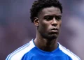 Tite trava venda de Jonathan Jesus ao Zenit