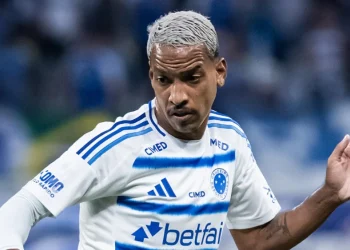 Cruzeiro define data para bater o martelo e renovar com Matheus Pereira