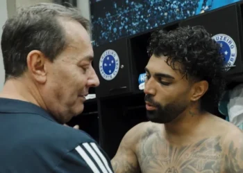 Pedrinho aceita emprestar Gabigol ao Santos