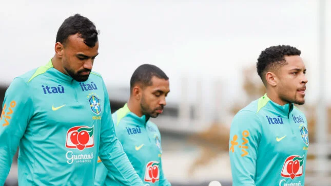 Pedrinho é avisado e já separa o dinheiro para contratar parceiro de Fabrício Bruno
