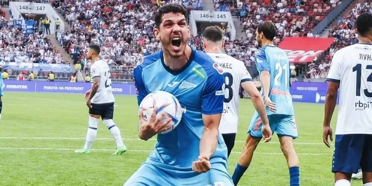 Por R$ 50 milhões, Cruzeiro contrata Nino para fazer dupla com Fabrício Bruno