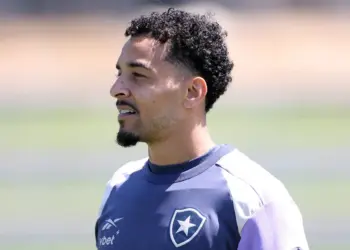 Cruzeiro dá novo passo para fechar com Gregore, diz jornalista