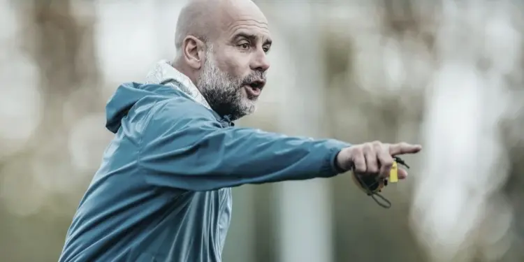 Xodó de Pep Guardiola assina com o Cruzeiro por valor milionário