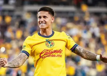 Por R$ 50 milhões, Cruzeiro recebe aval para assinar com Brian Rodríguez