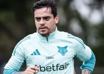 Após decisão de Artur Jorge, Fagner encerra ciclo no Cruzeiro