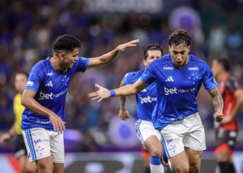 Confirmado: Cruzeiro recebe atualização sobre atacante de R$ 26 milhões