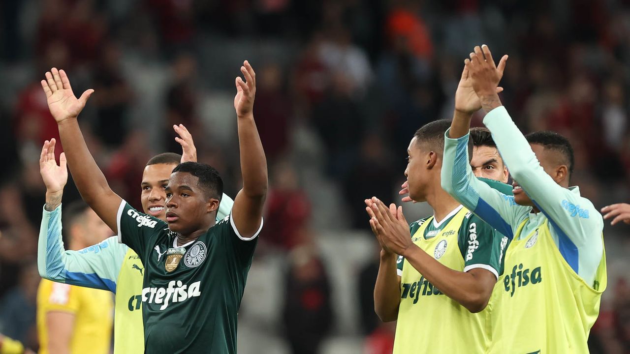 Palmeiras pode levantar taça da Série A 2022 contra rival do Cruzeiro