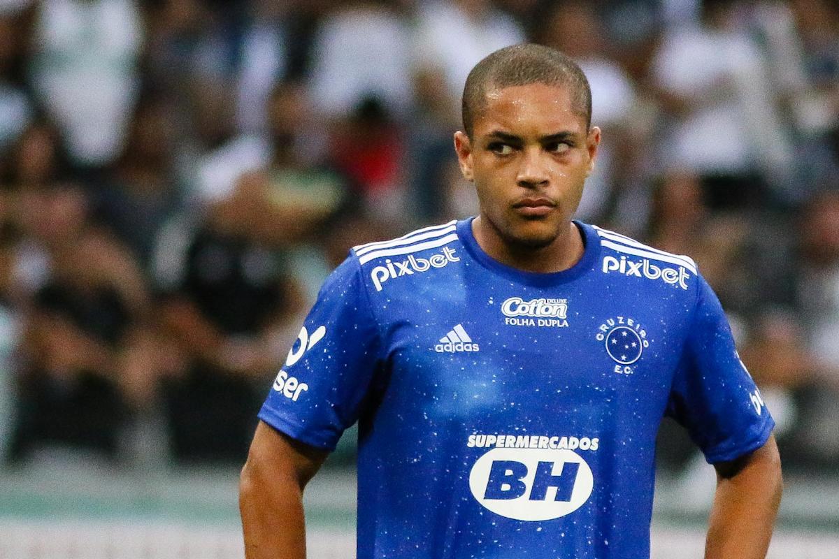 Saiu do Cruzeiro na calada da noite e foi derrotado na final da Libertadores