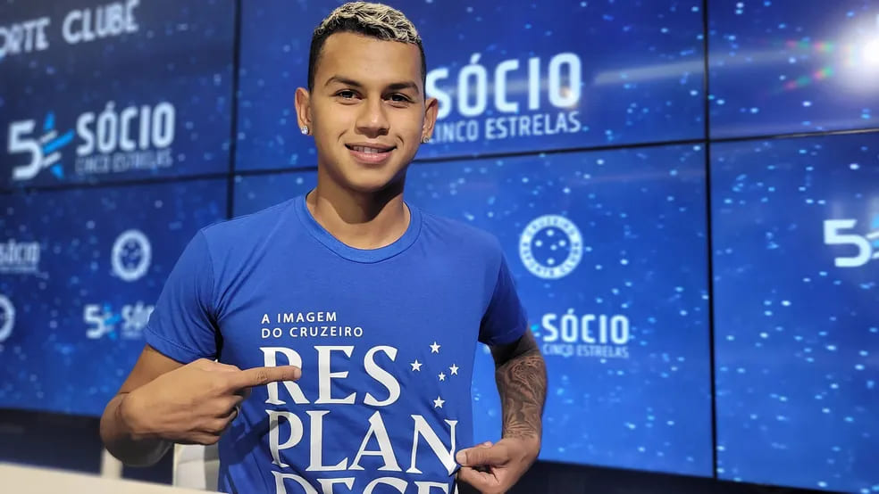 Divulgada a porcentagem dos direitos econômicos que o Cruzeiro terá sobre o volante Fernando Henrique