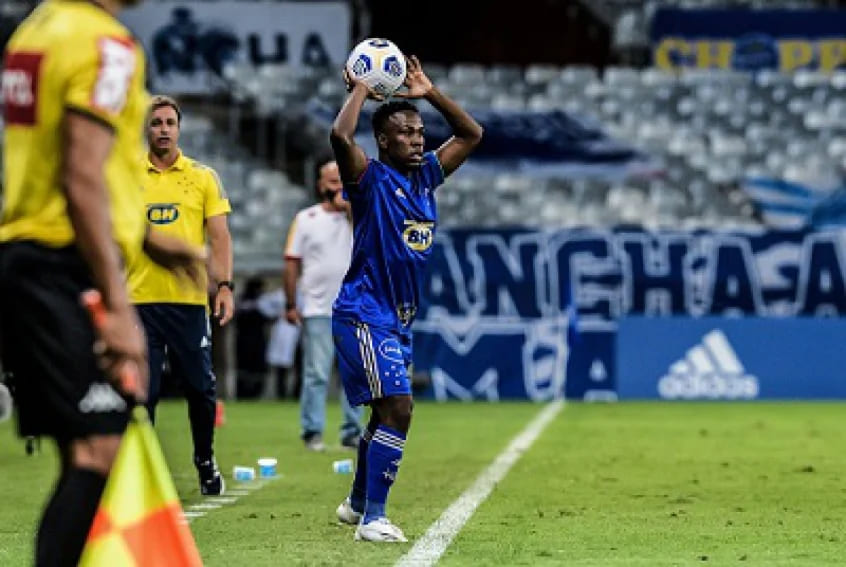 Você vai ficar em choque ao lembrar desta contratação do Cruzeiro