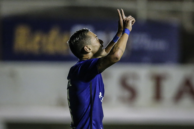Mateus_Vital_primeiro_gol