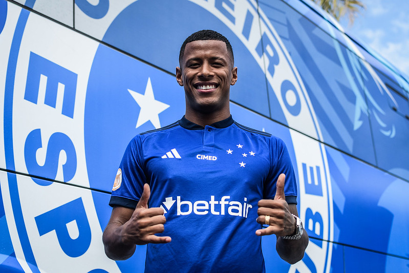 arthur-gomes-cruzeiro