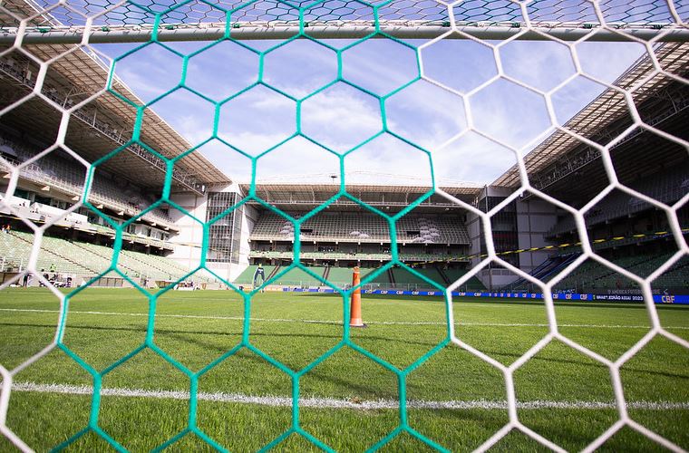 ATLETA- cruzeiro
