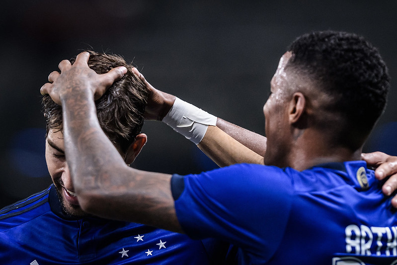 Cruzeiro Arhtur e Lucas