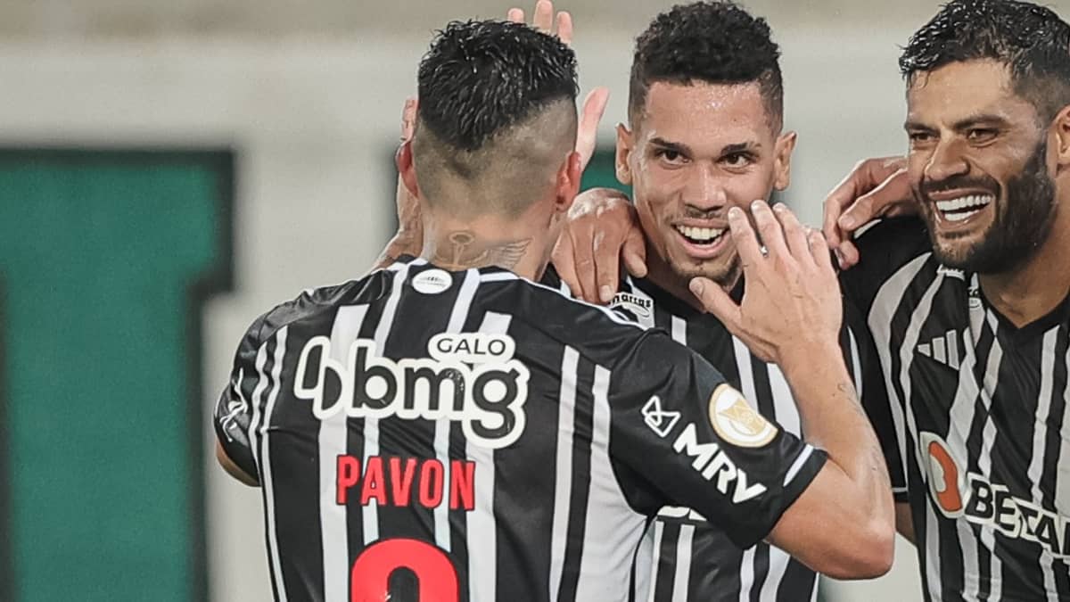 Elenco atinge marca constrangedora e empata com apenas três jogadores do rival