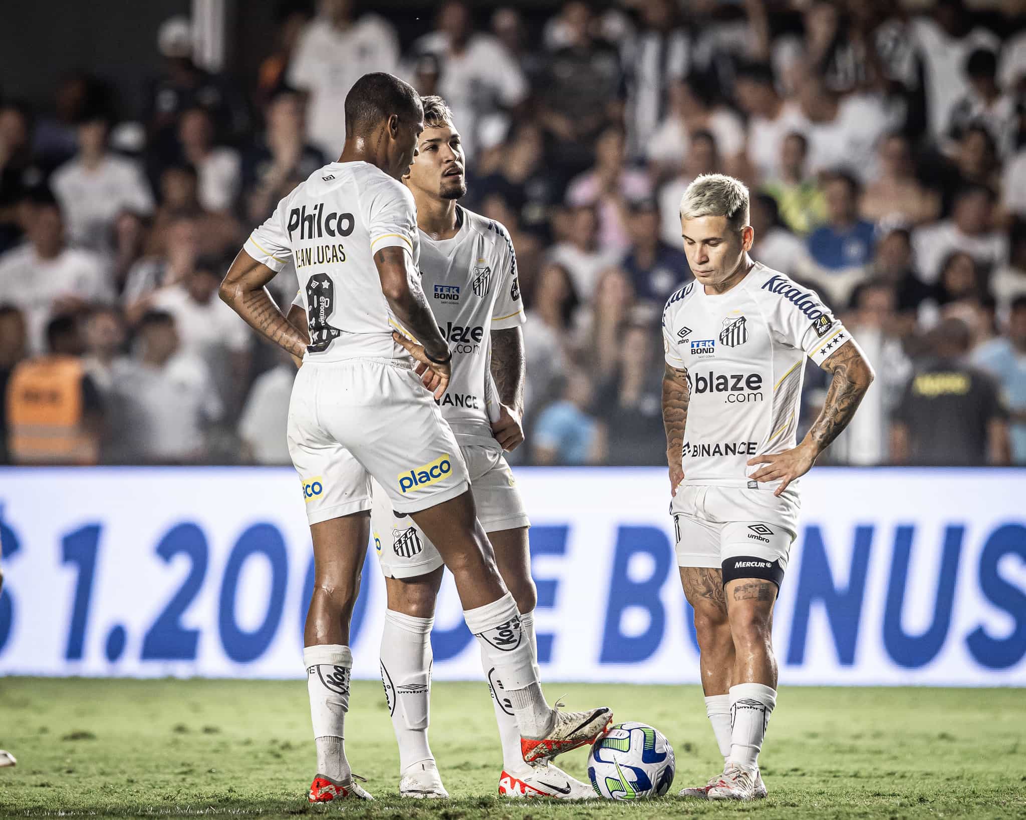 Santos x São Paulo. Fotos: Raul Baretta/ Santos.