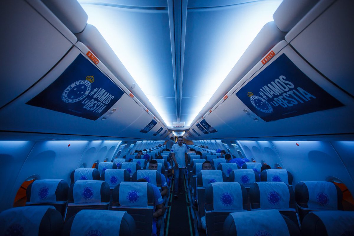 Já está no forno! Cruzeiro prepara anúncio de jogador para lotar o aeroporto de Confins