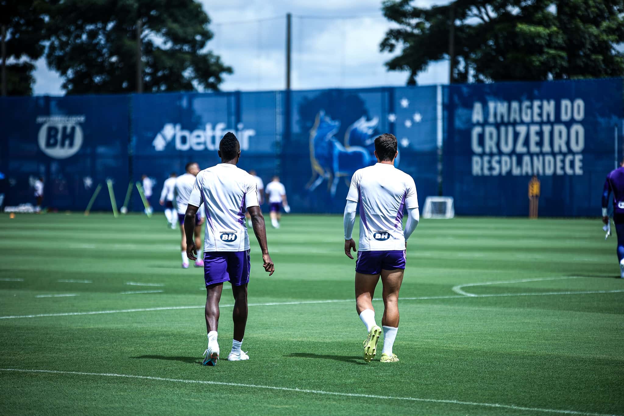 Cruzeiro Palácios e Lucas Silva