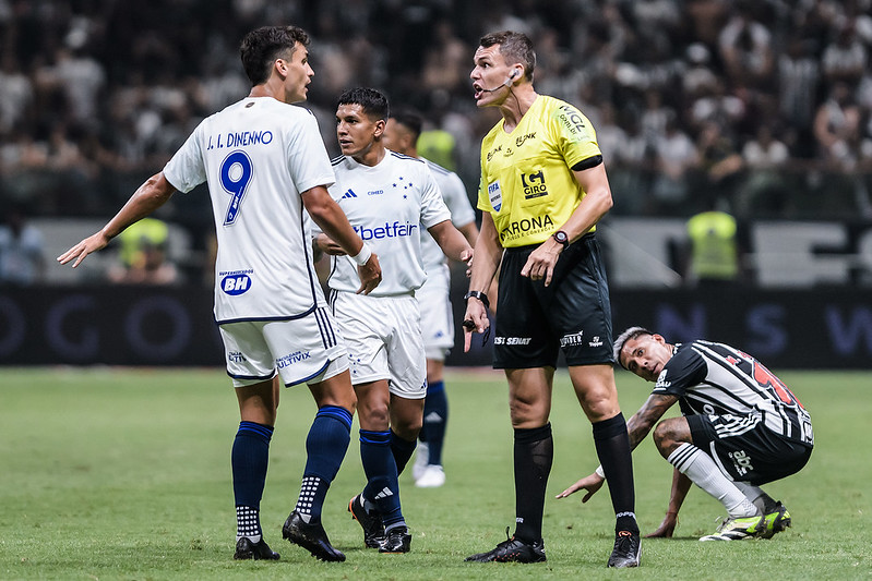 Dinenno Cruzeiro x Atlético
