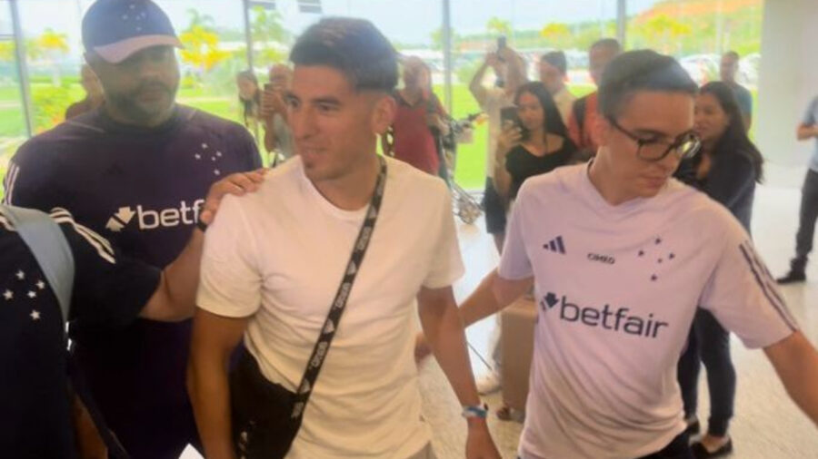 (06/2): Novo reforço do Cruzeiro fala pela primeira vez e manda recado à torcida