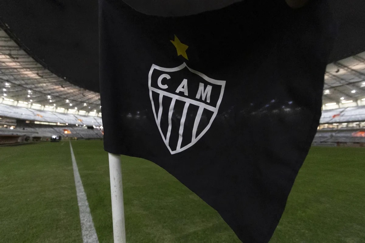 Ídolo Atleticano é acusado atrasar pensão de filho fora do casamento