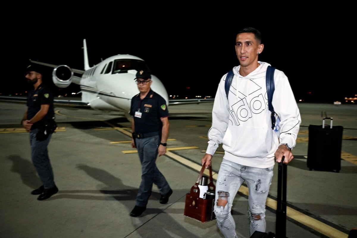 Ronaldo recebe aviso de última hora sobre a chegada de Di Maria no Brasil