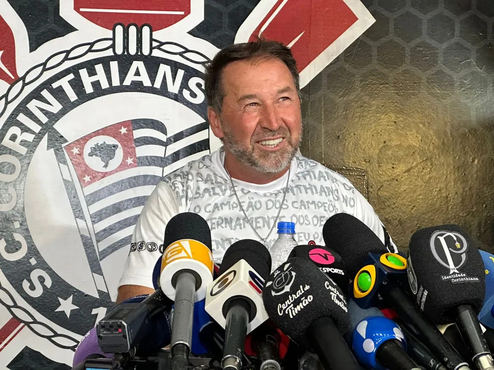 Corinthians fez a maior venda do futebol brasileiro e chocou todos