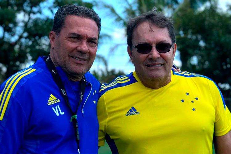Cruzeiro parabeniza Vanderlei Luxemburgo por início a novo ciclo