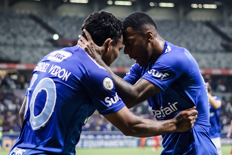 Gabriel Veron e Arthur Gomes