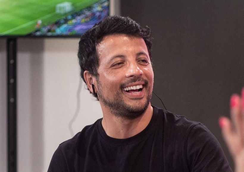 André Hernan traz quentinha sobre retorno do volante Richard ao Brasil, ex-Cruzeiro