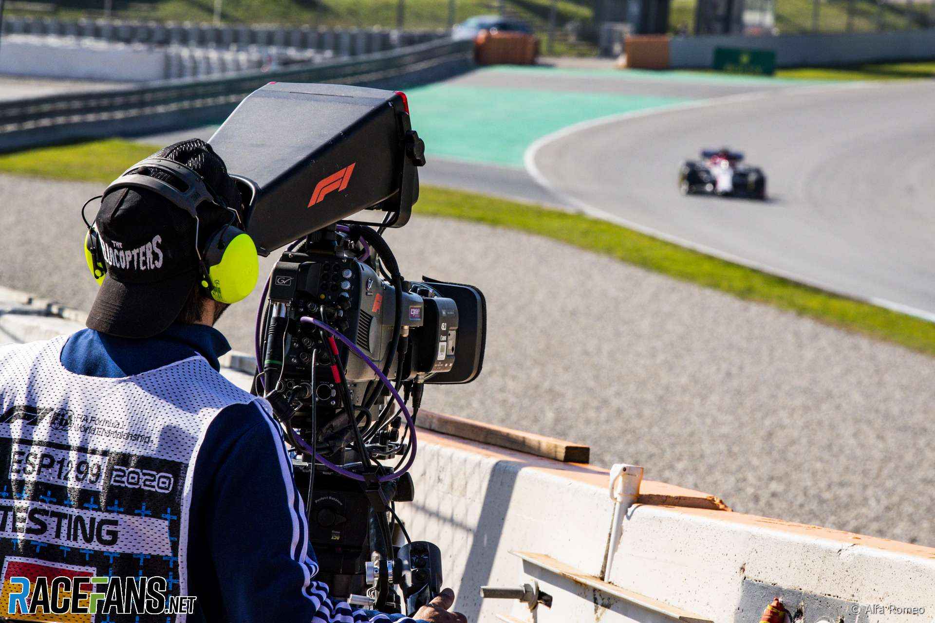 Quando achavam que não voltaria: ele mesmo, Schumacher prepara equipamento para correr de novo na F1