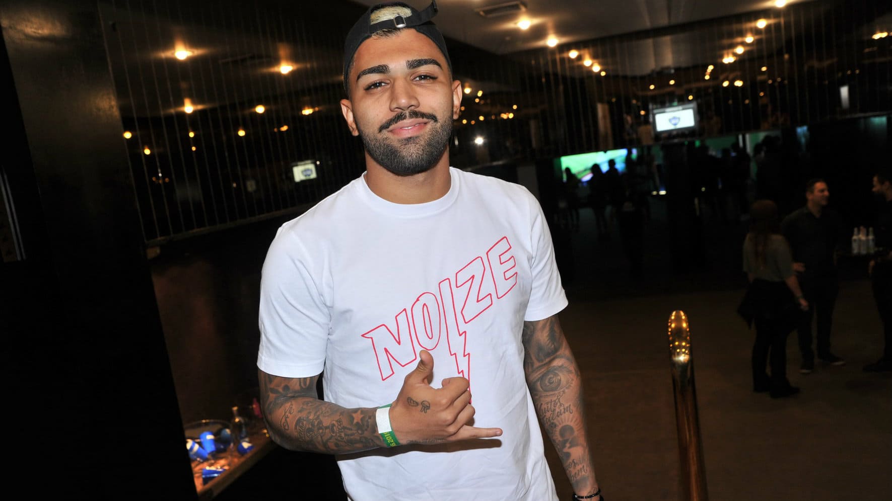 Aconteceu mesmo: Gabigol já desembarcou em Belo Horizonte para apresentação