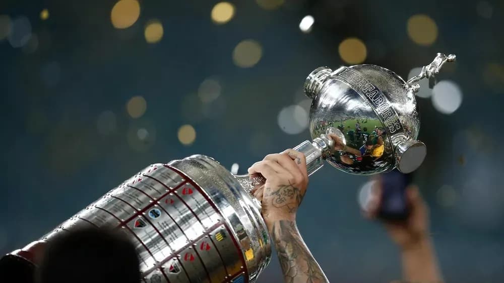 Quantas vezes o Cruzeiro levantou a taça da Copa Libertadores?